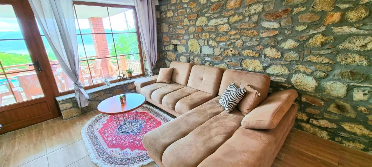 Villa Eskici Staro Myasto ภายนอก รูปภาพ